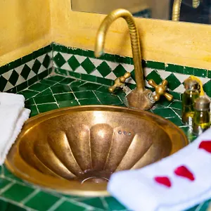  Hotel typu riad Full Moon